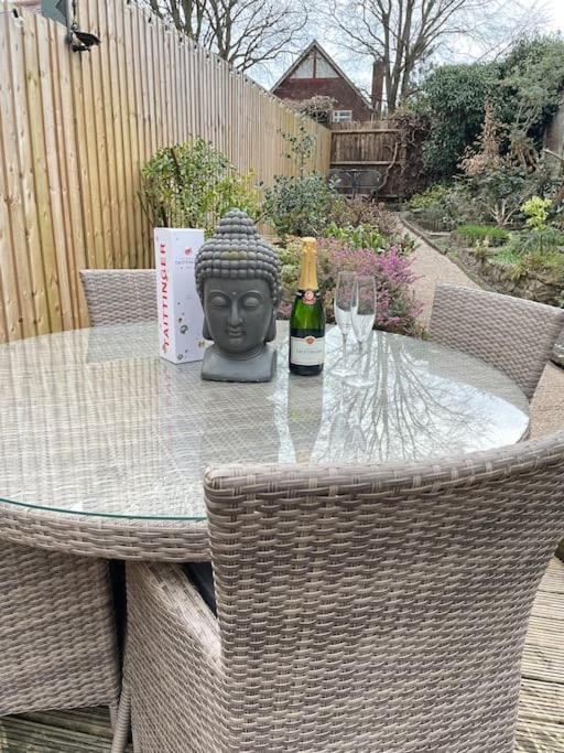 Entire Georgian Luxury Home - 3 Storey- High St Henley-In-Arden -Two Bedrooms-Sleeps 4 Exteriör bild