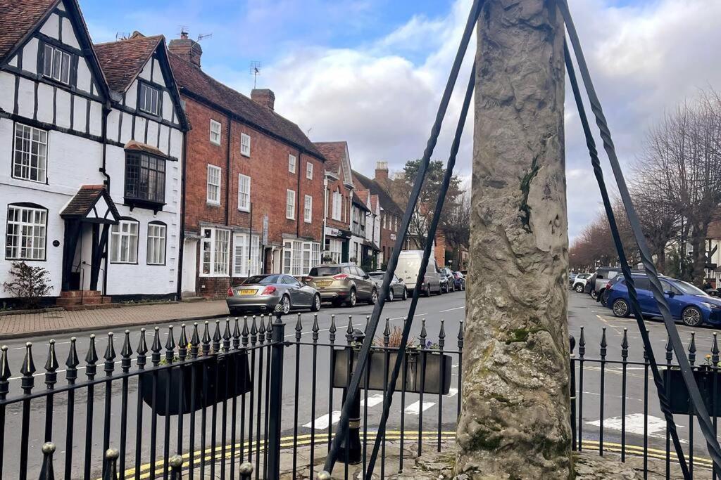 Entire Georgian Luxury Home - 3 Storey- High St Henley-In-Arden -Two Bedrooms-Sleeps 4 Exteriör bild