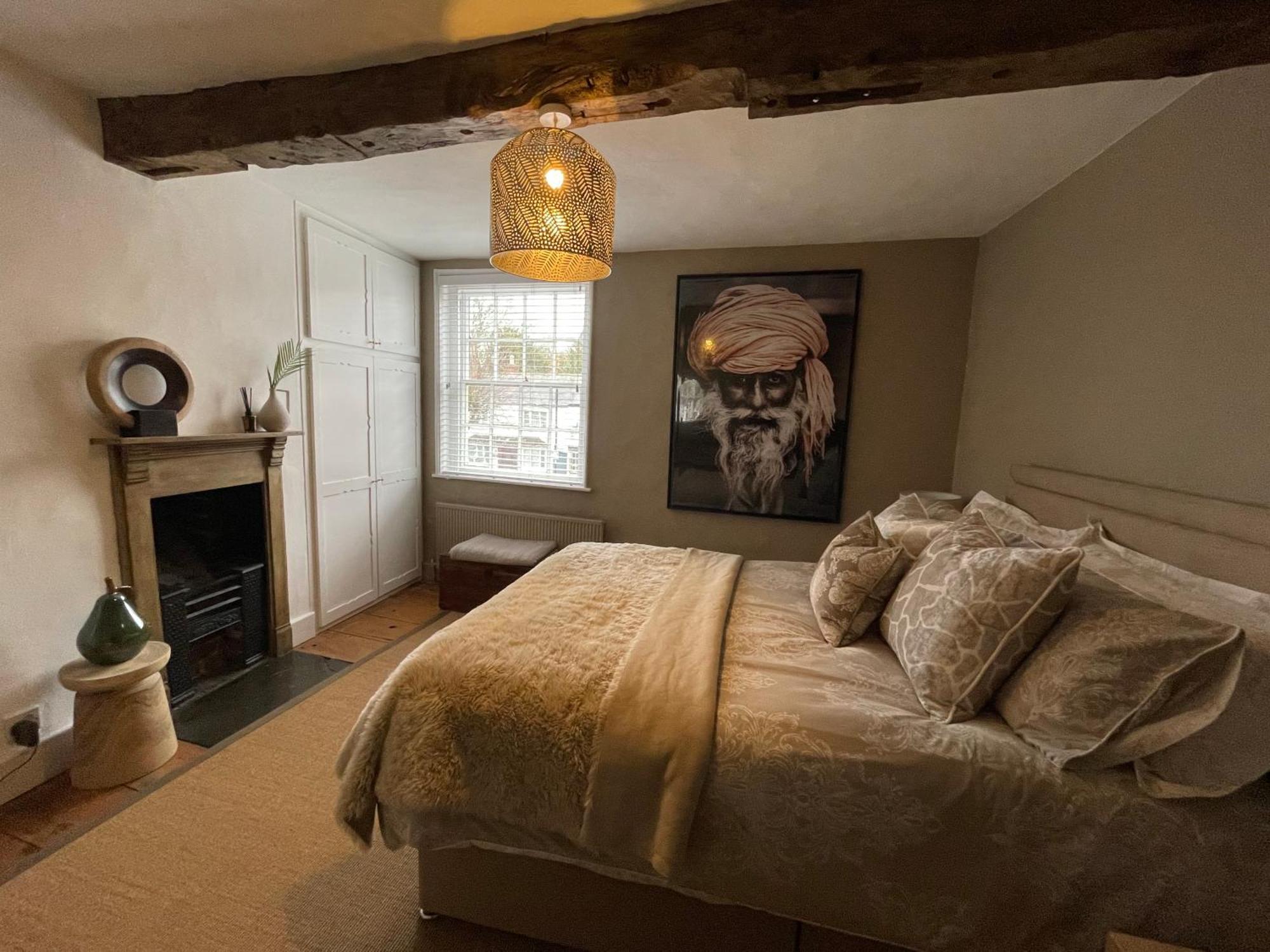 Entire Georgian Luxury Home - 3 Storey- High St Henley-In-Arden -Two Bedrooms-Sleeps 4 Exteriör bild