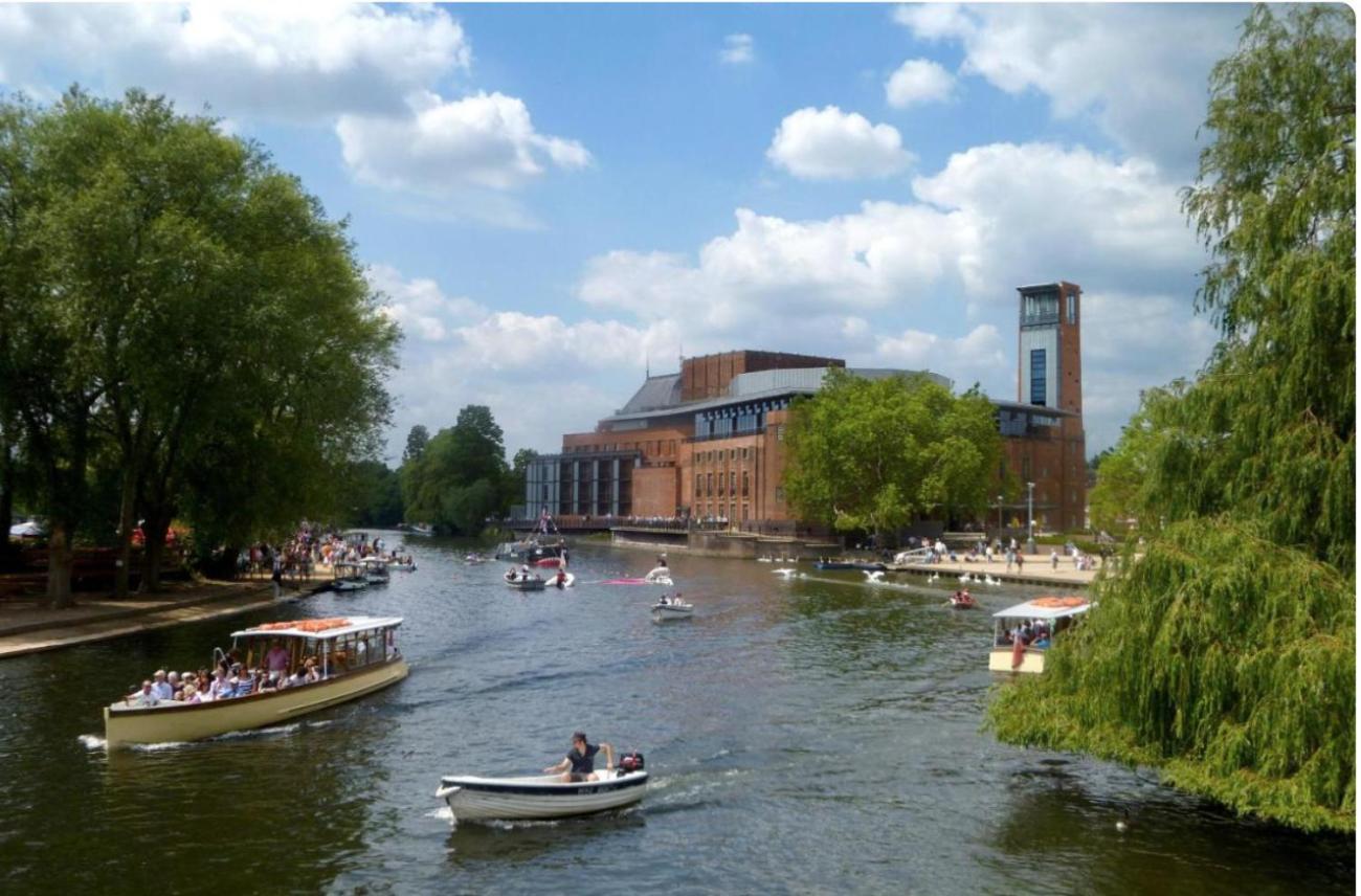Entire Georgian Luxury Home - 3 Storey- High St Henley-In-Arden -Two Bedrooms-Sleeps 4 Exteriör bild
